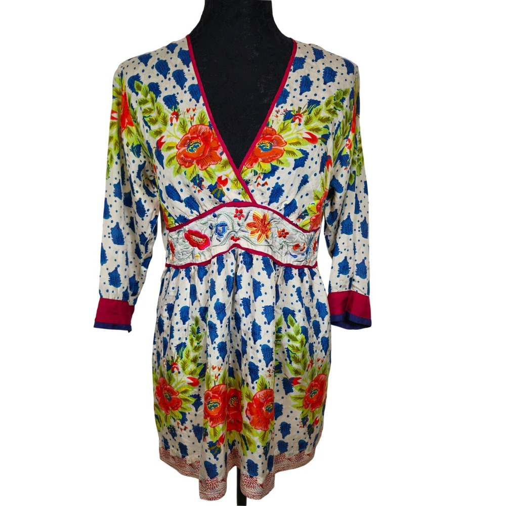Johnny‎ Was Silk Floral Embroidered Tunic Top V-Neck 3/4 Sleeve Small
